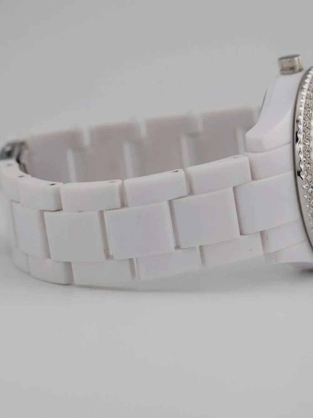 Fossil ES2444 Stella Glitz White Resin Quartz Analog Women's Watch New Battery
